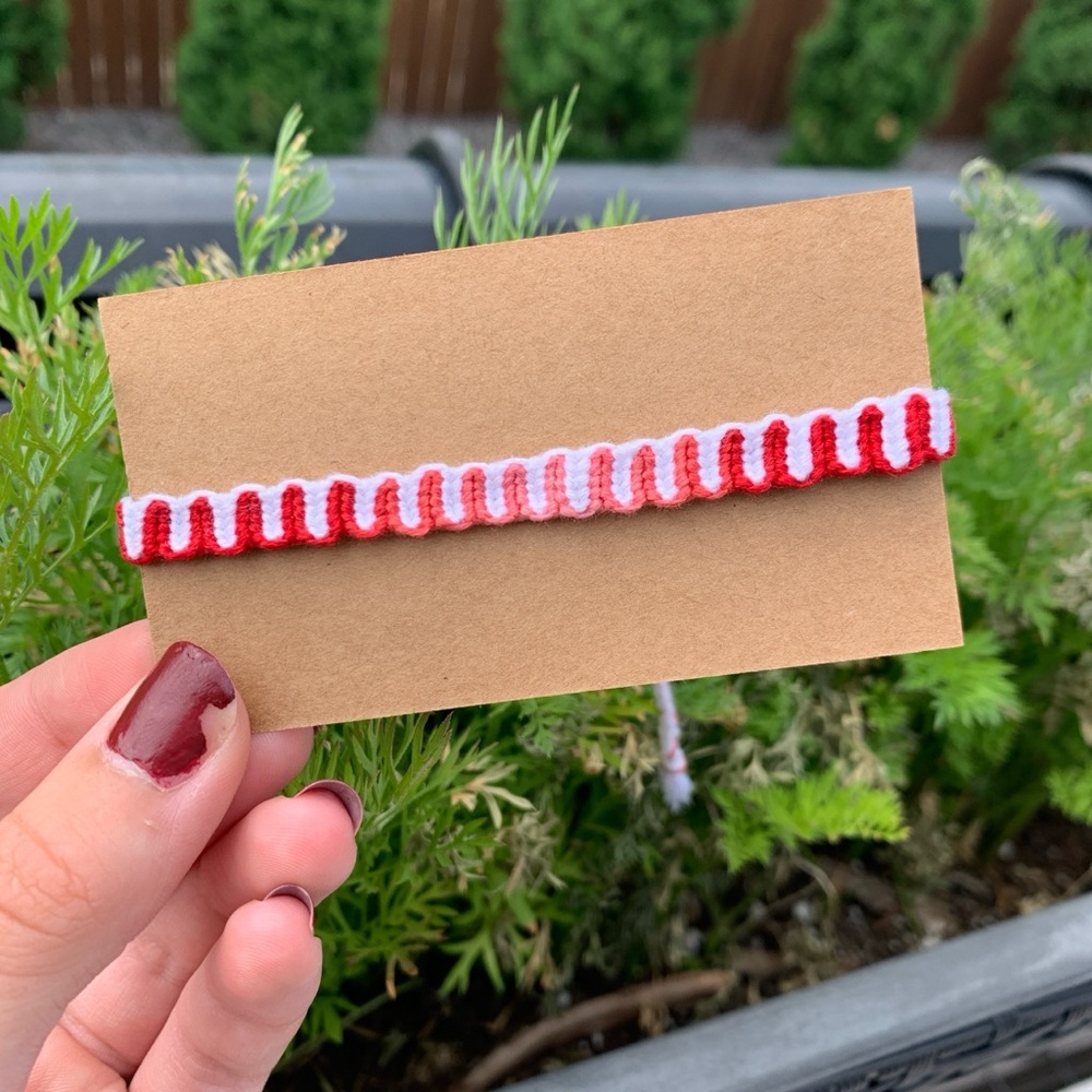 Ombre Red and White Vertical Wave Bracelet